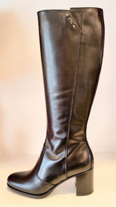 Bota cano alto Nero Giardini