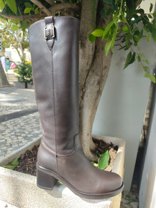Bota cano alto Nero Giardini /25