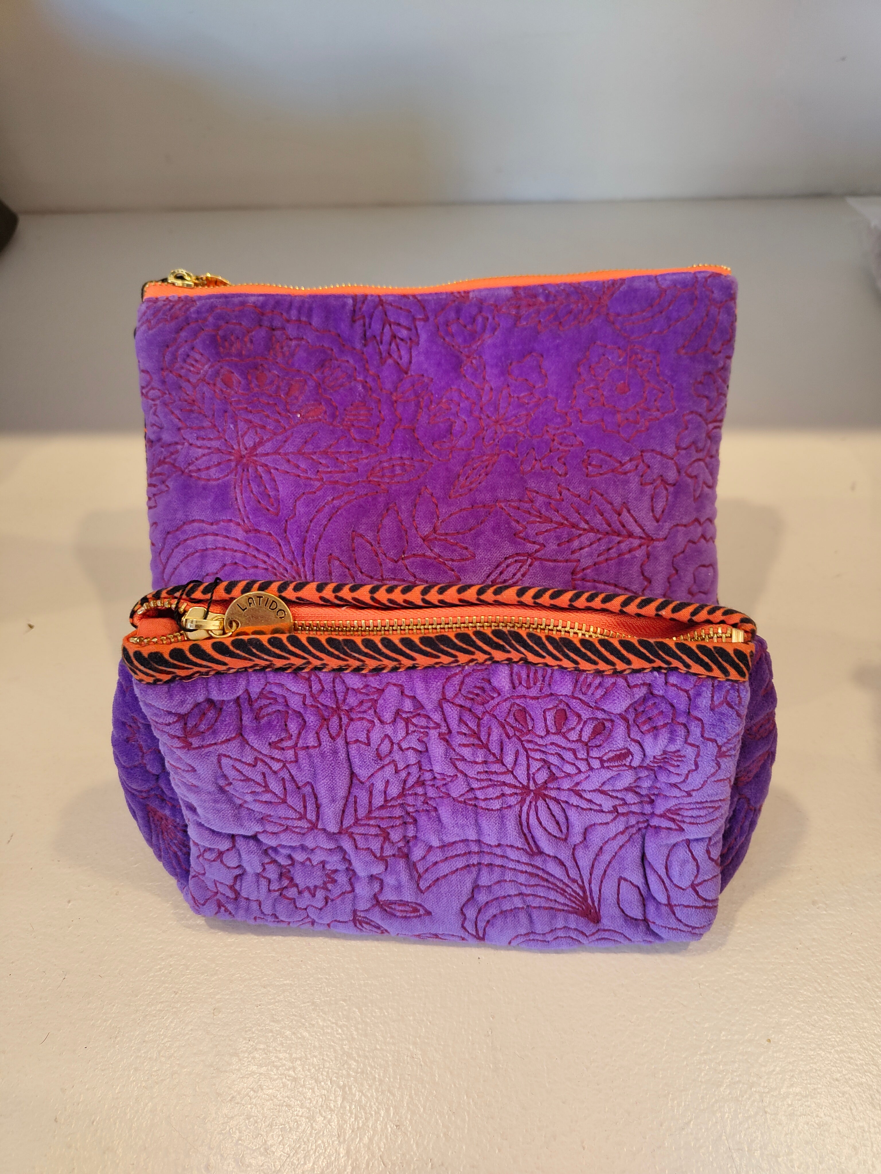 Bolsa veludo Latido