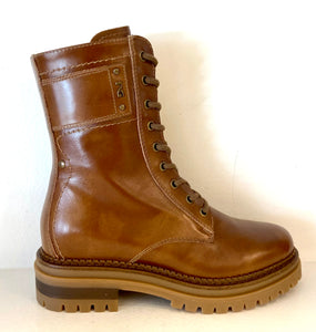 Bota atacadores Nero Giardini 23/24
