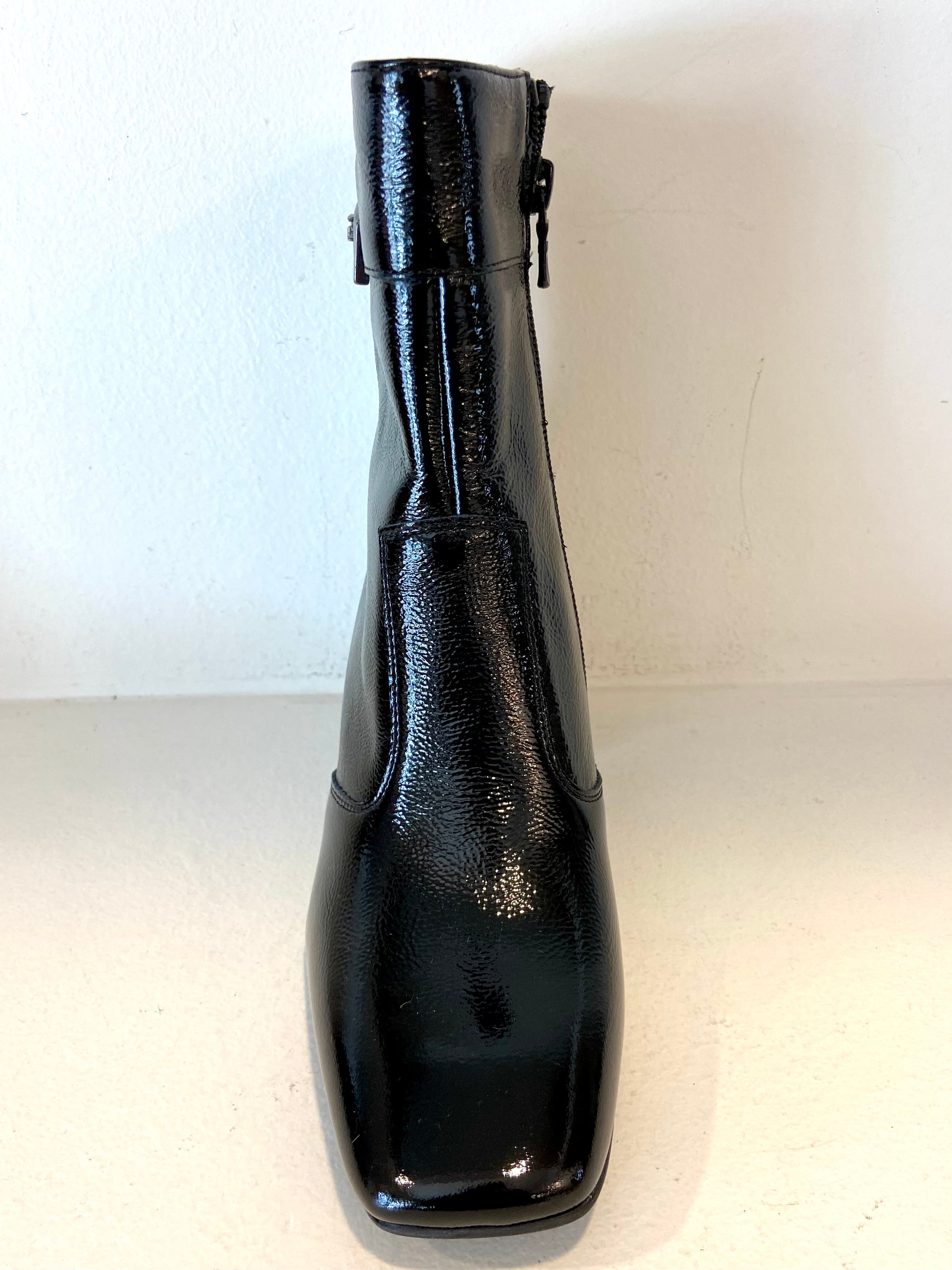 Botim verniz Nero Giardini 23/24
