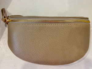 Bolsa cintura pequena