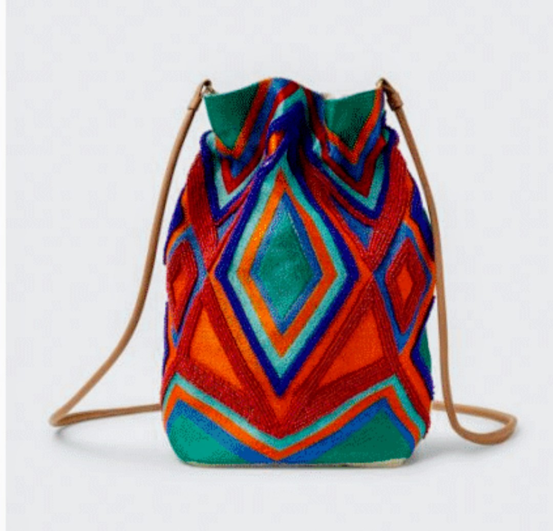 Bolsa Latido Missangas