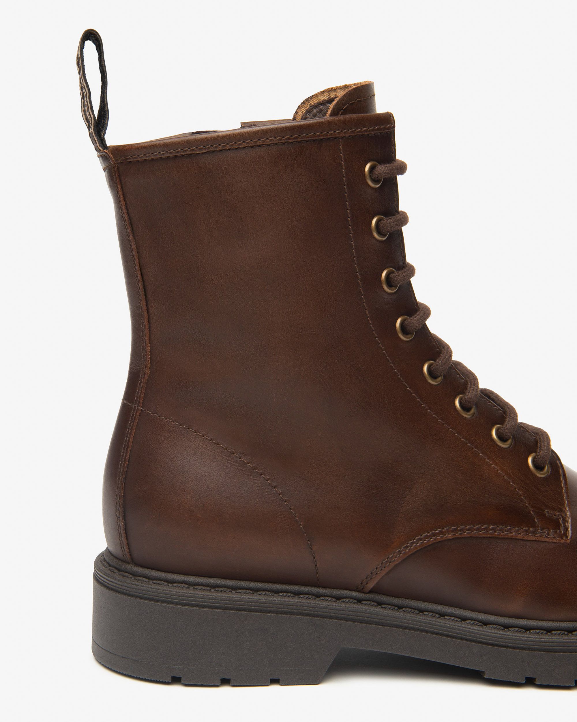 Bota Nero Giardini/25