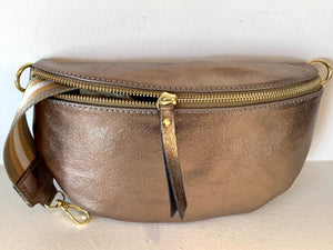 Bolsa cintura com alça fantasia