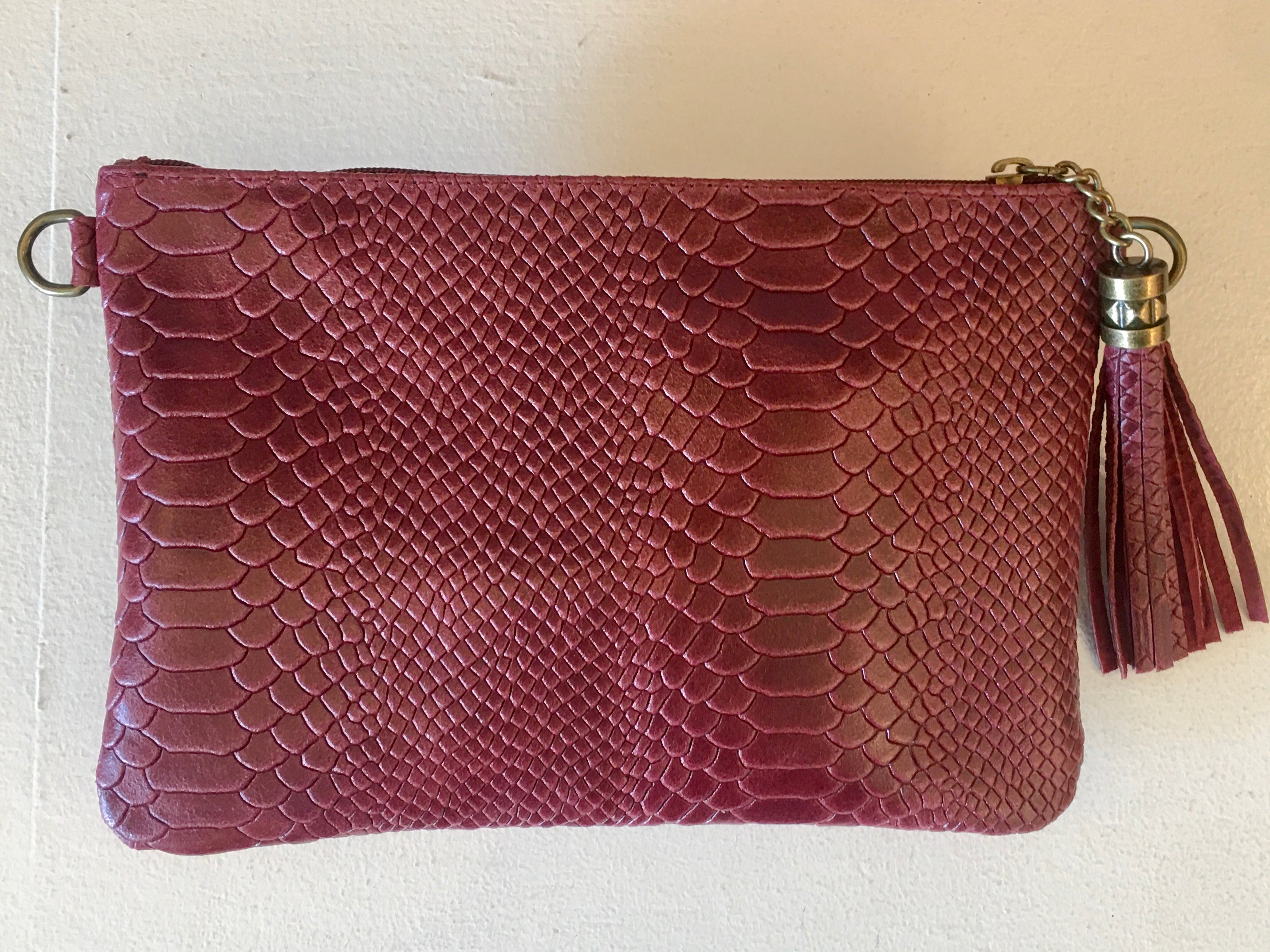 Clutch réptil