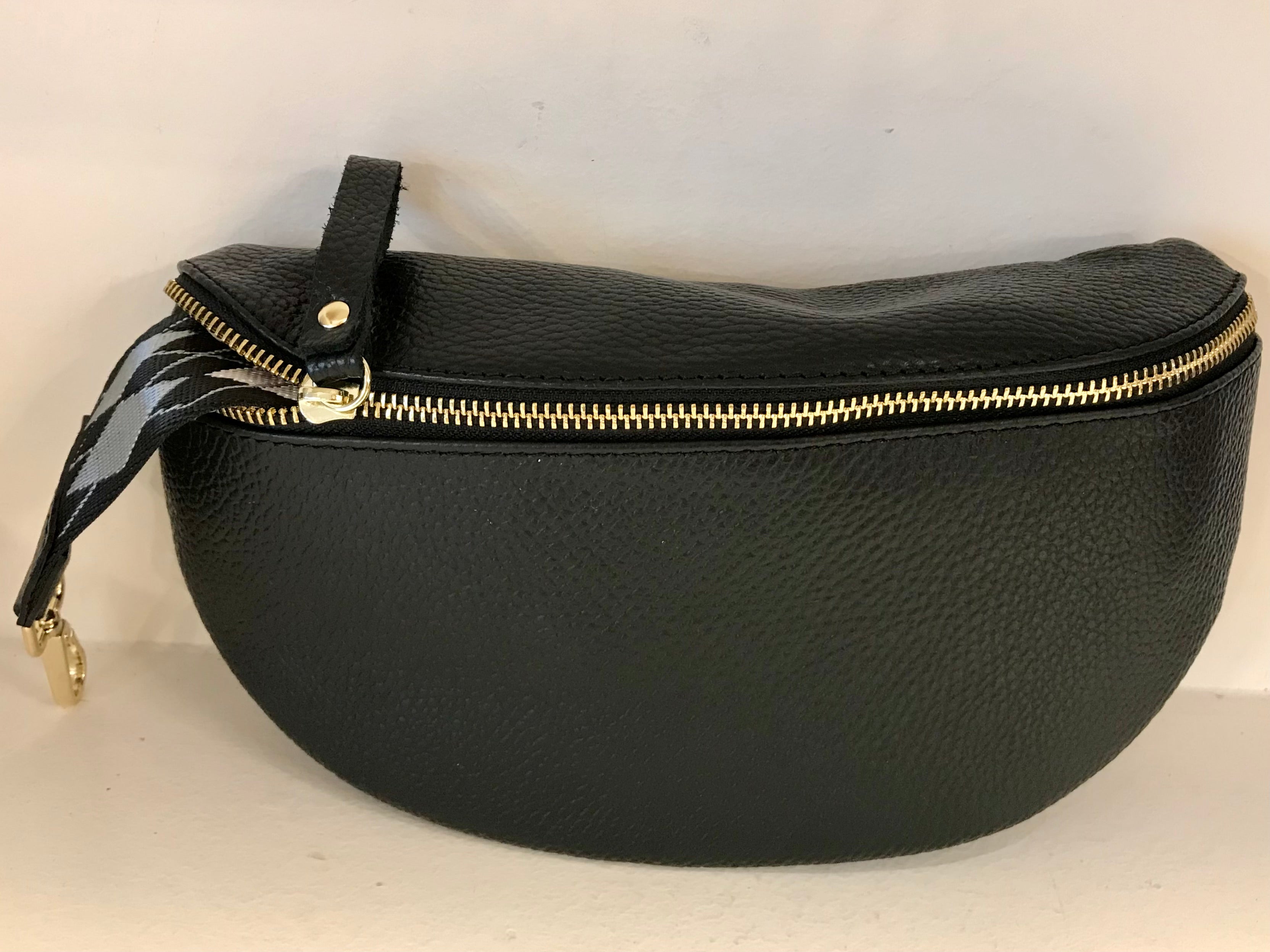 Bolsa cintura com alça fantasia